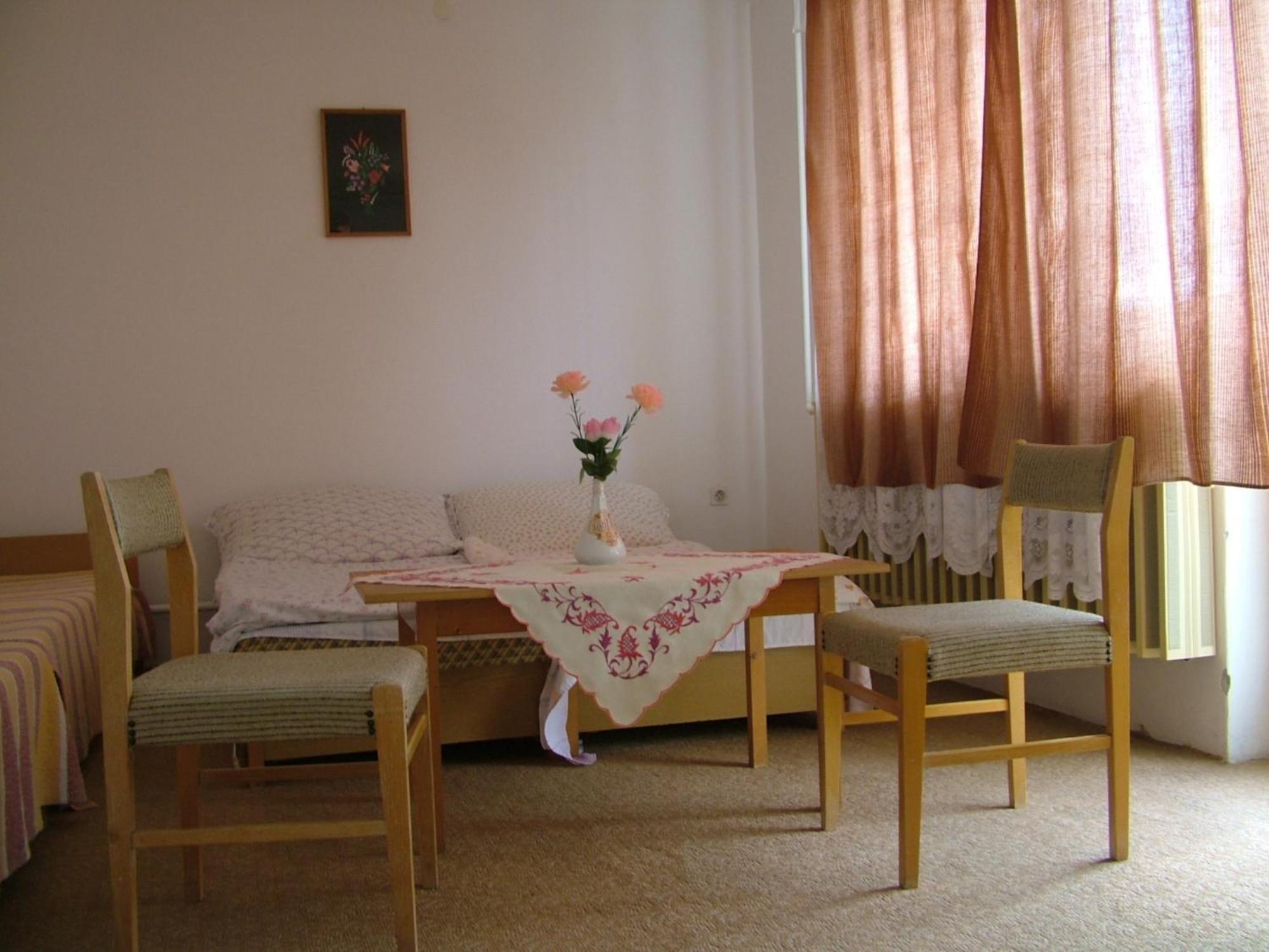 Napfeny Vendeghaz Apartment Miskolc Room photo