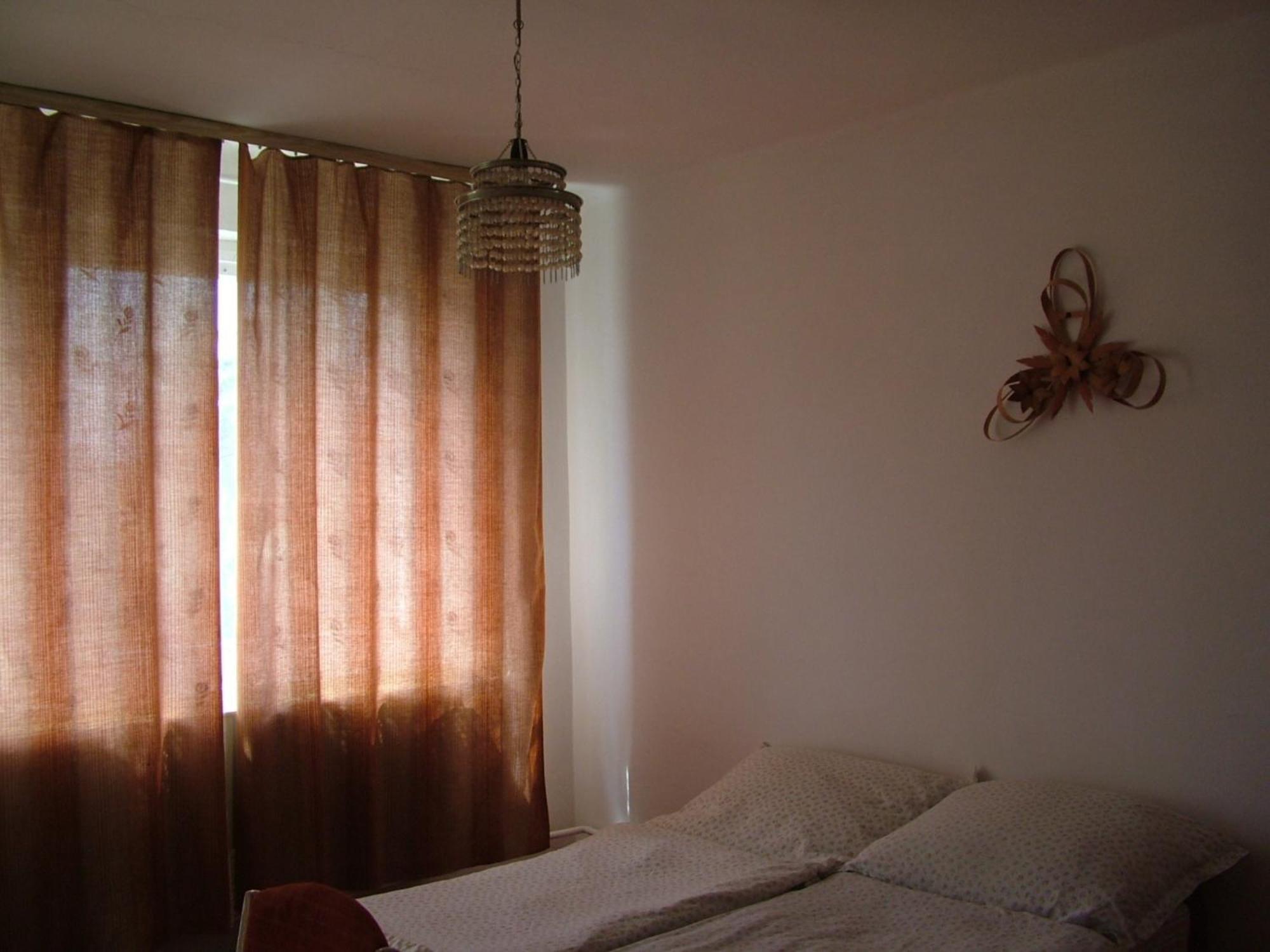 Napfeny Vendeghaz Apartment Miskolc Room photo