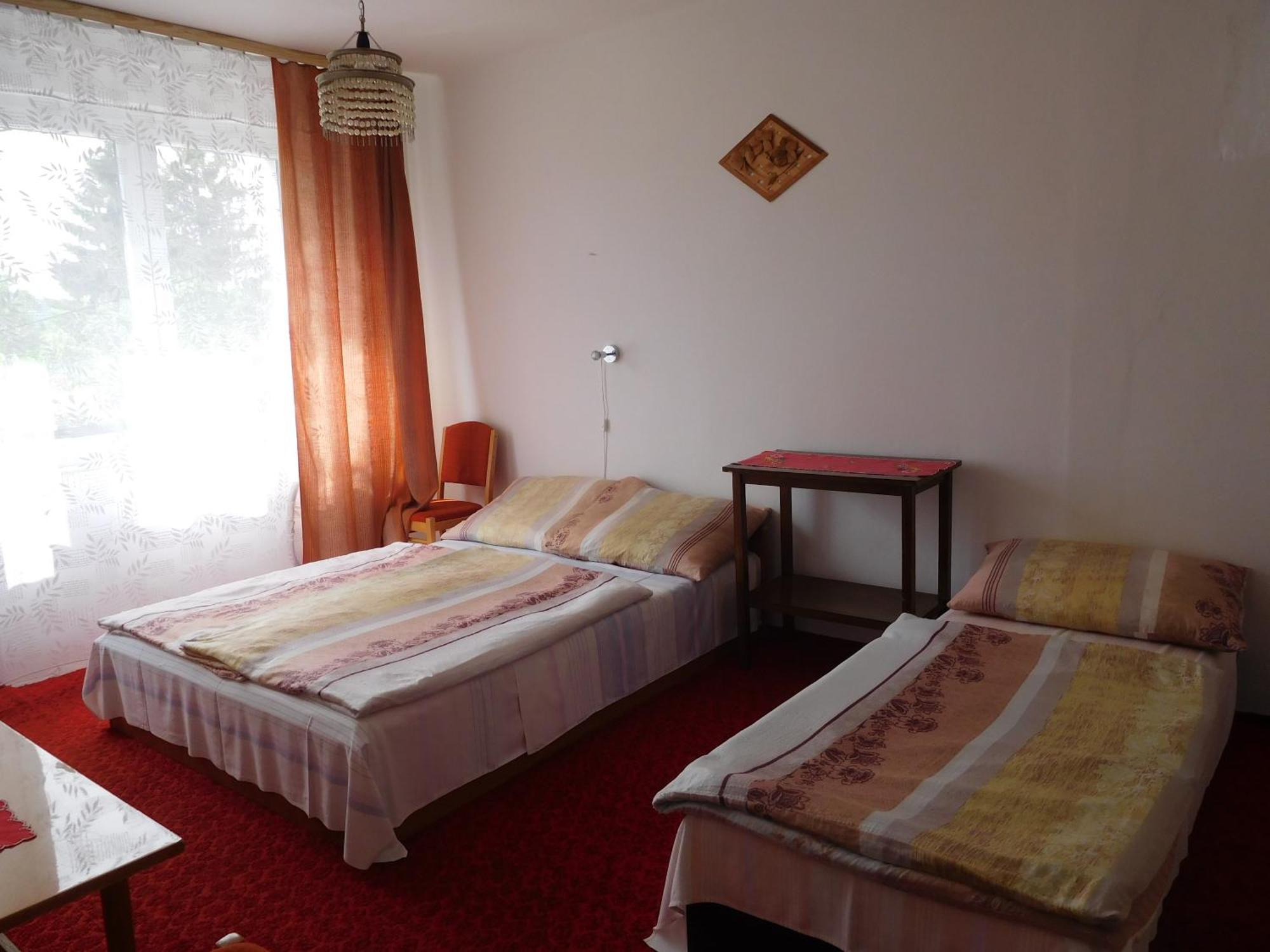 Napfeny Vendeghaz Apartment Miskolc Exterior photo